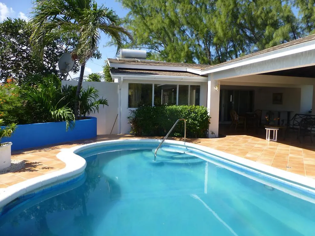 Coral Villa Saint Philip