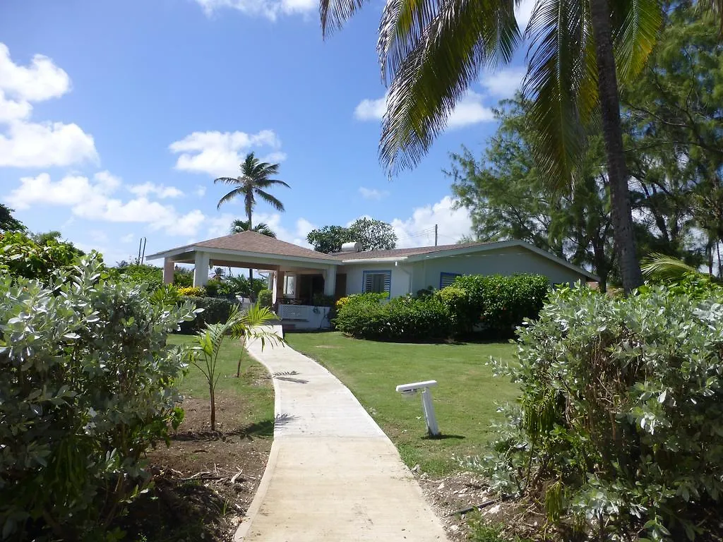 Coral Villa Saint Philip